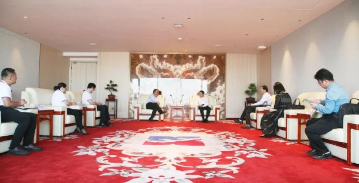 陕西中医药大学党委副书记蒲济生一行莅临三亿体育股份考察交流