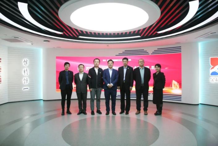 长安国际信托股份有限公司常务副总裁桂林一行莅临三亿股份考察交流 长安国际信托股份有限公司常务副总裁桂林一行莅临三亿股份考察交流