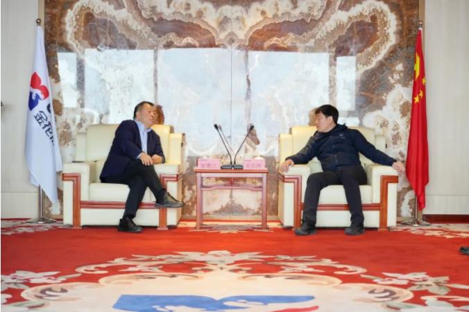 齐商银行总行党委委员姜忠洲一行到访三亿股份